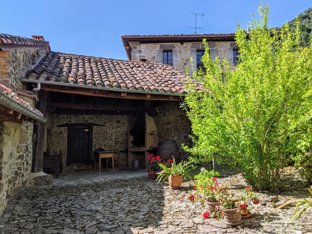 Olmares Apartamento Picos De Europa Pesaguero-La Parte Exterior photo
